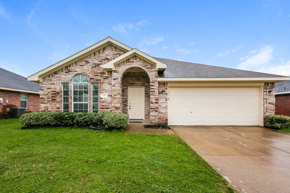 768 Tranquility Ln, Cedar Hill, TX 75104 Home for Rent 4 Beds, 2
